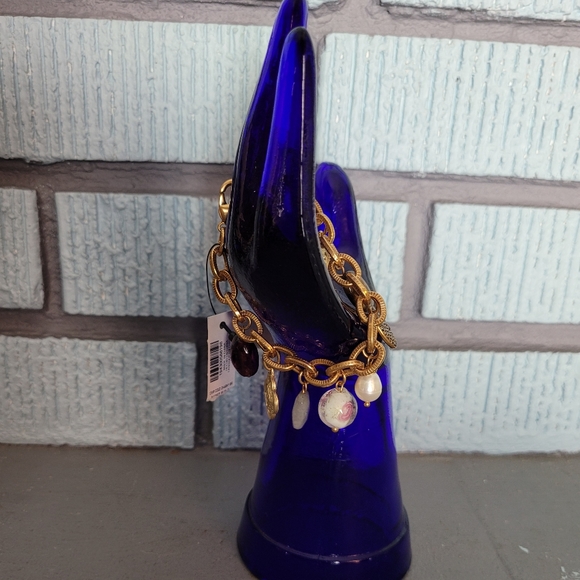 Chicos Gold Tone Charm Bracelet Tigers Eye Semi Precious Stone Glass Bea… - Picture 4 of 7